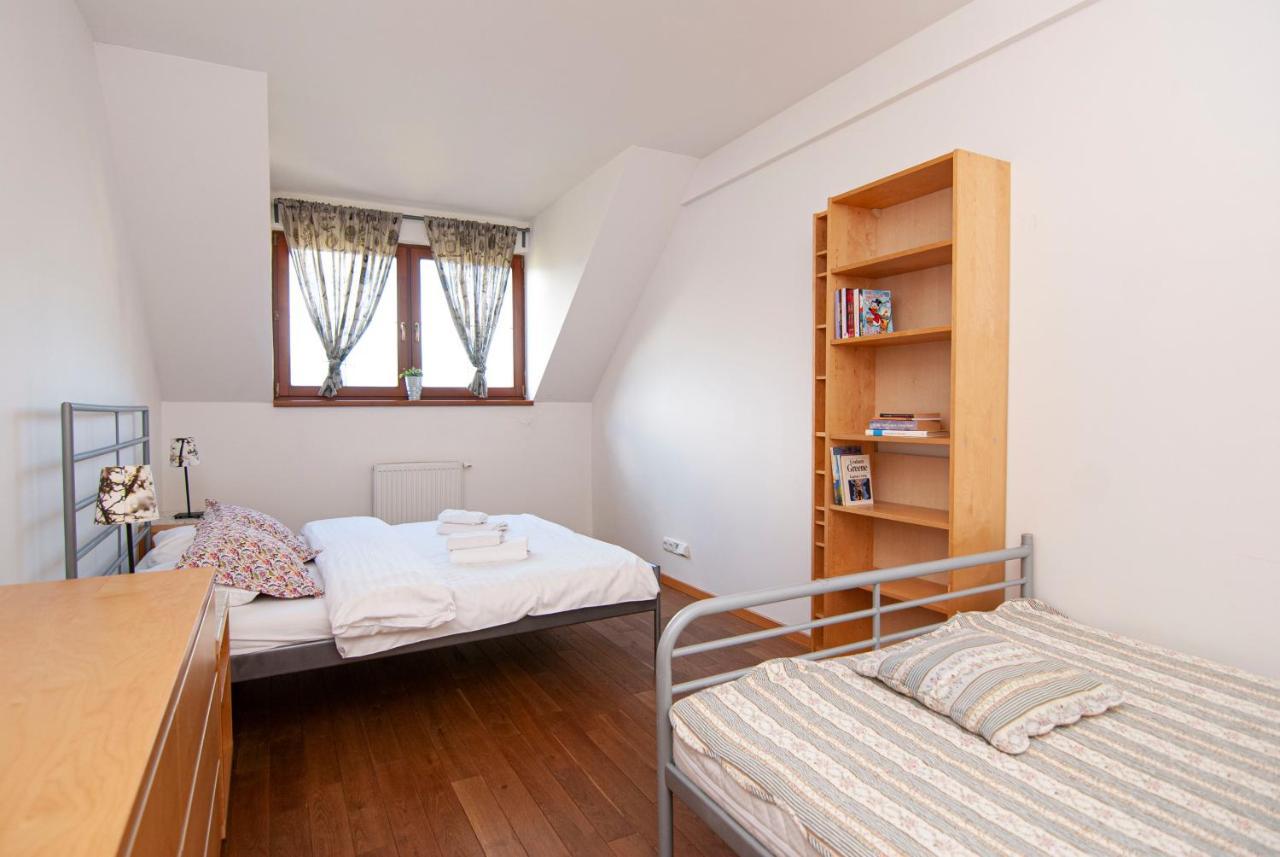 Apartmany Sileas 벨카 롬니차 외부 사진