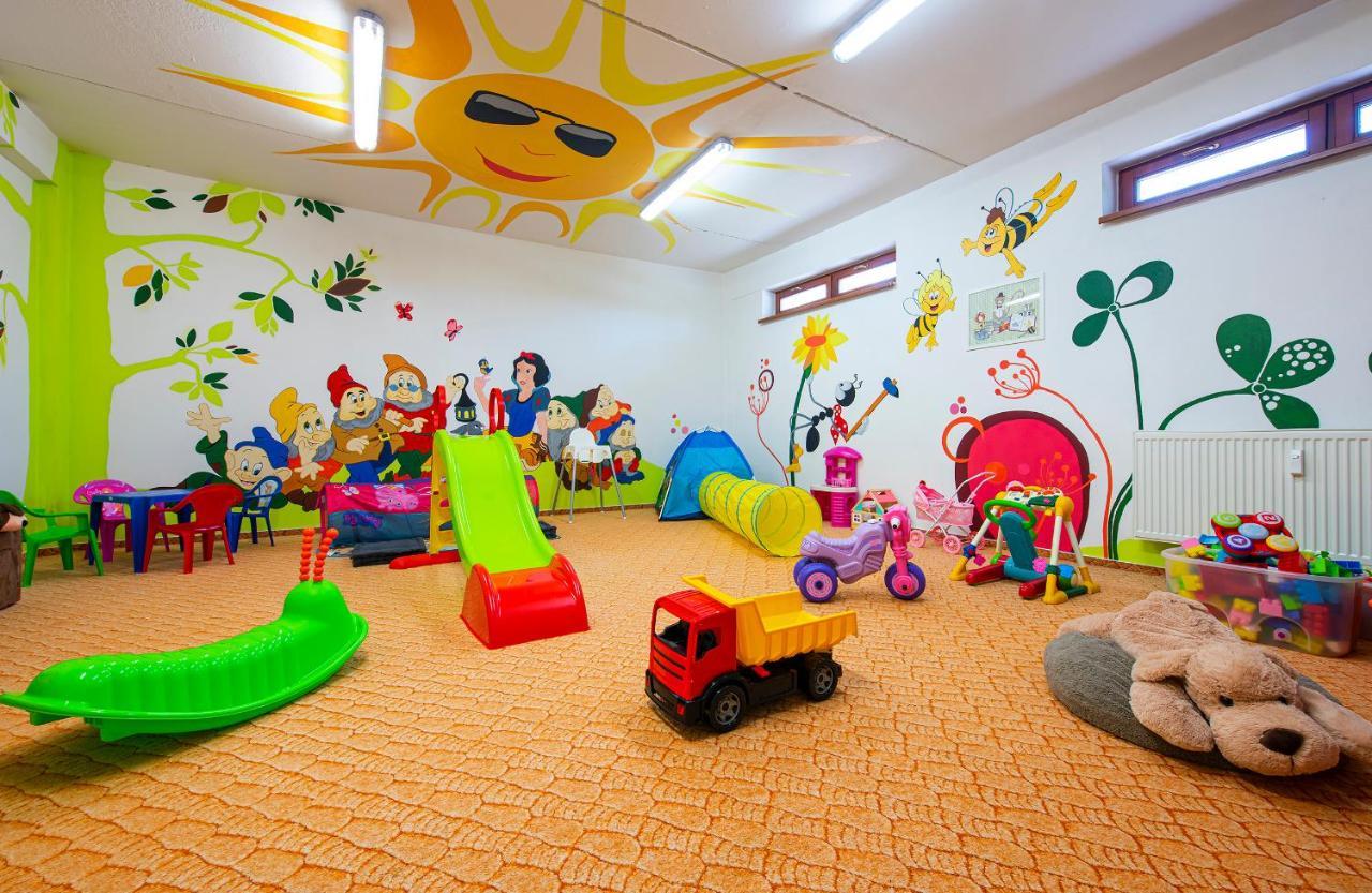 Apartmany Sileas 벨카 롬니차 외부 사진