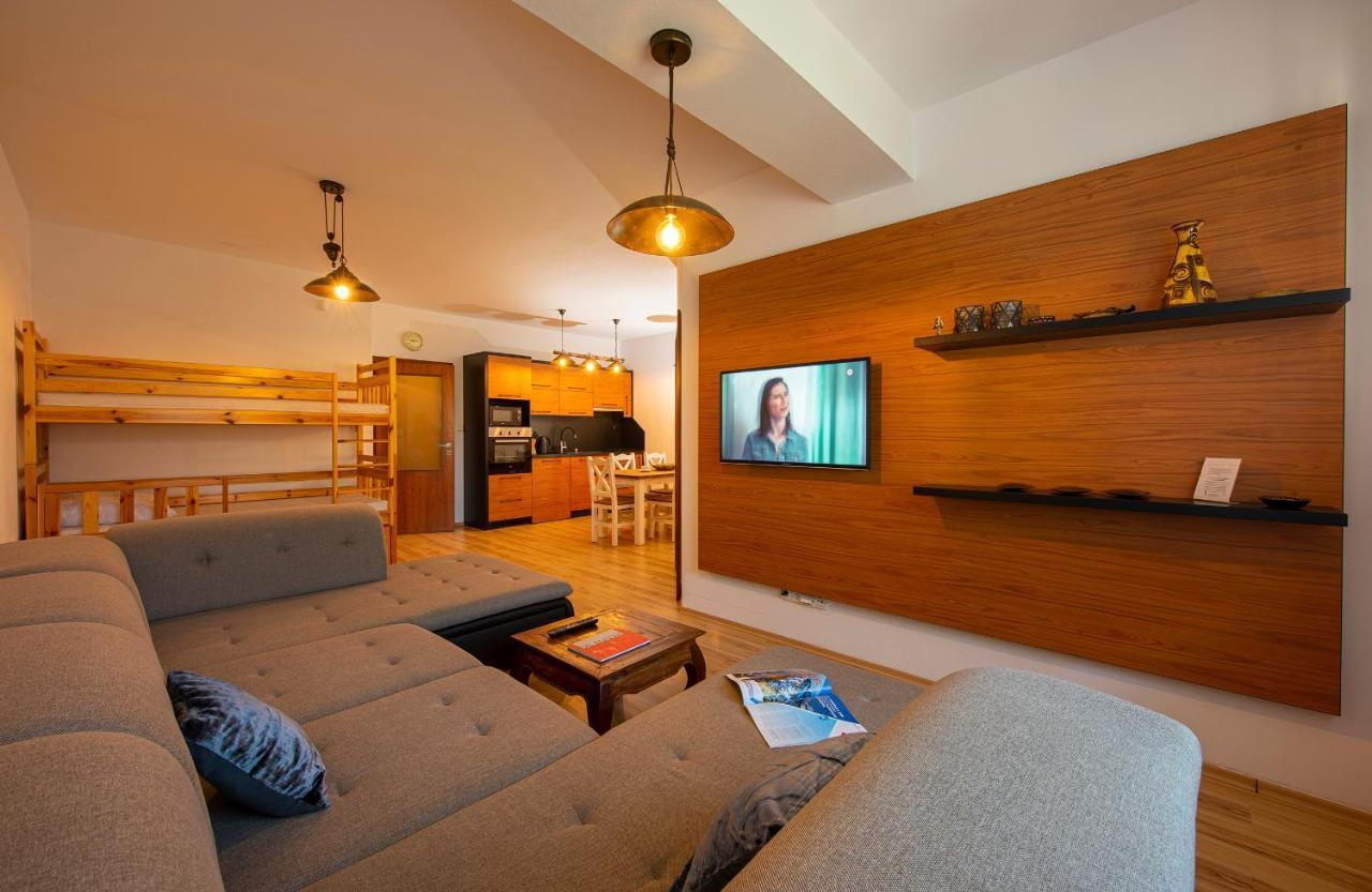 Apartmany Sileas 벨카 롬니차 외부 사진